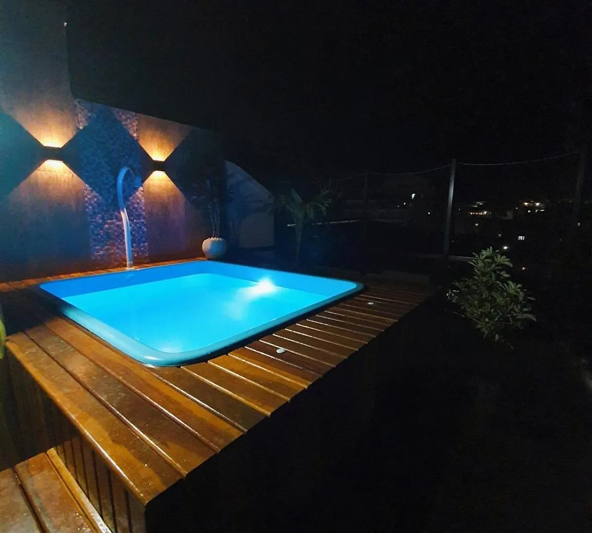 Cobertura Duplex Cabo Frio Apartman 0*,  Brazília